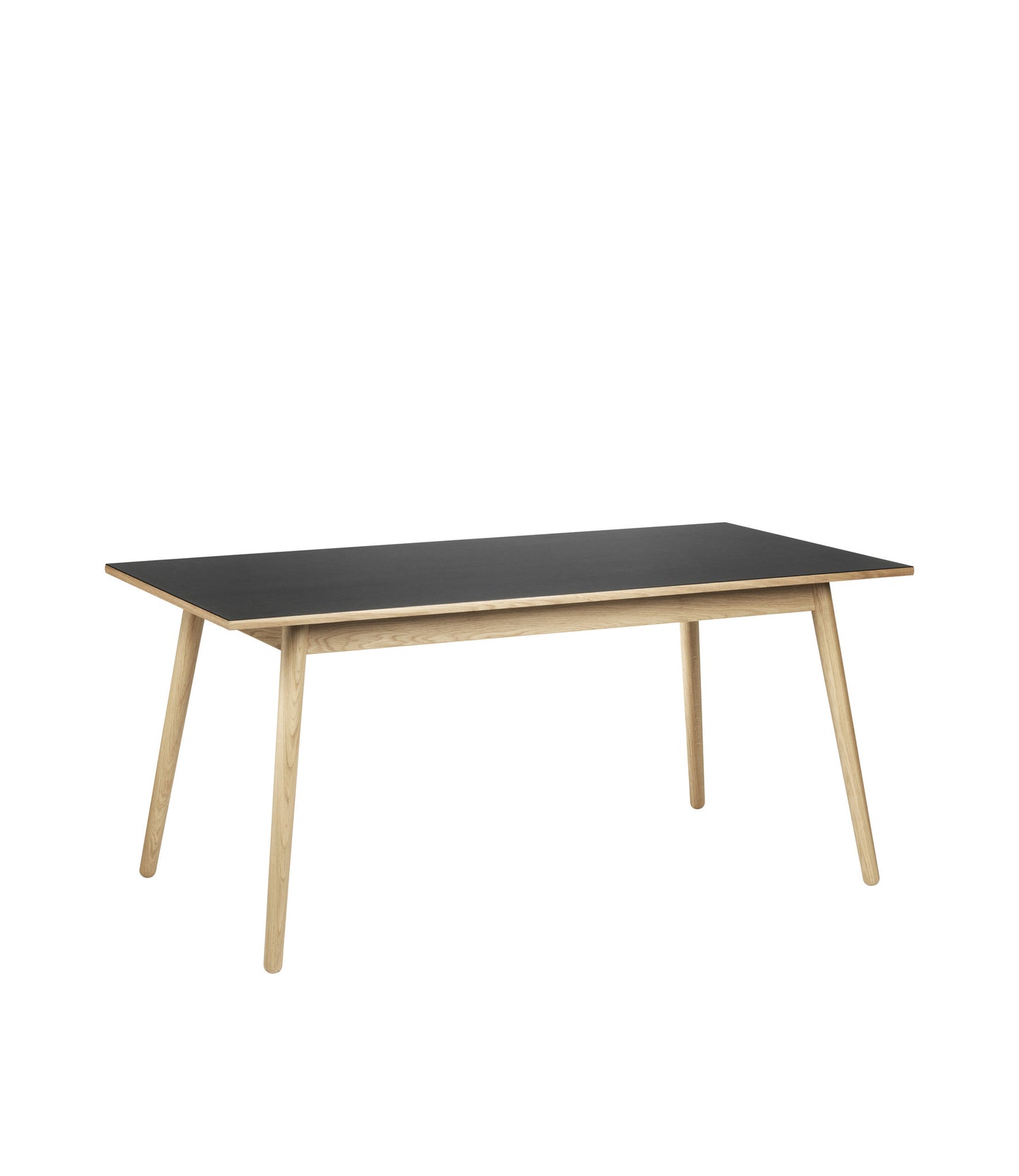 C35B - Dining table