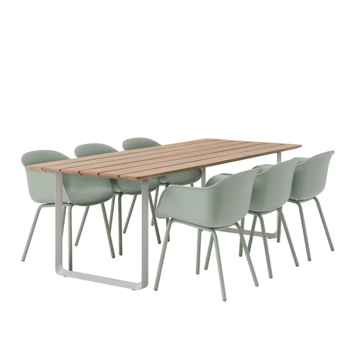 70/70 Outdoor Table