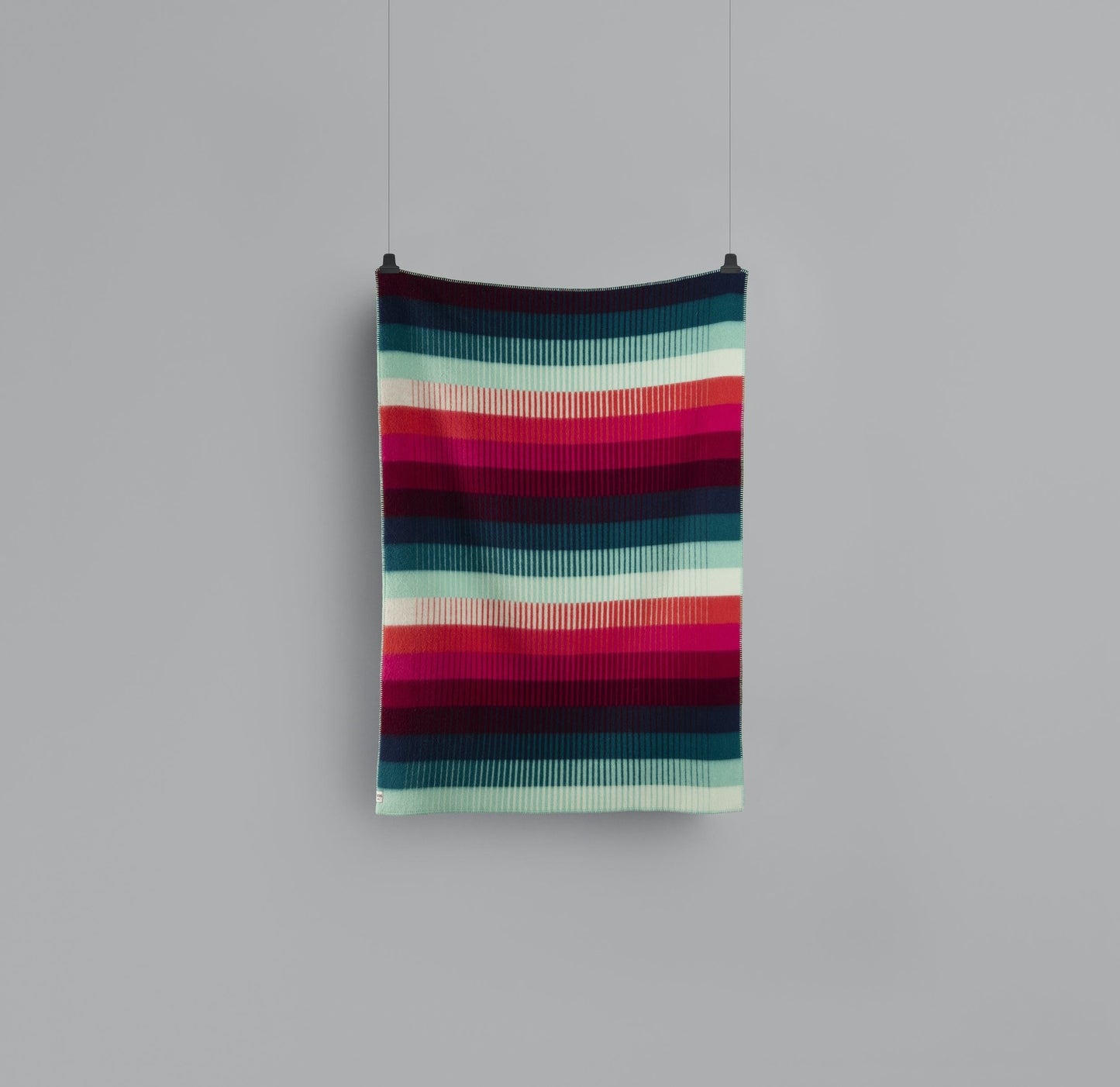 Asmund Gradient Throw