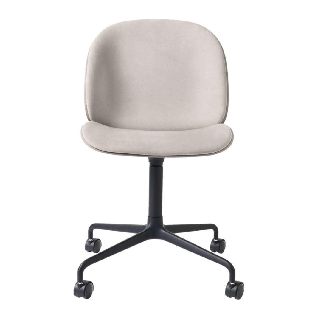 Beetle Meeting Chair - Fully Upholstered, 4-Star w. Castors, Black Matte Base