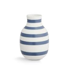 Omaggio Vase H30.5 (12")