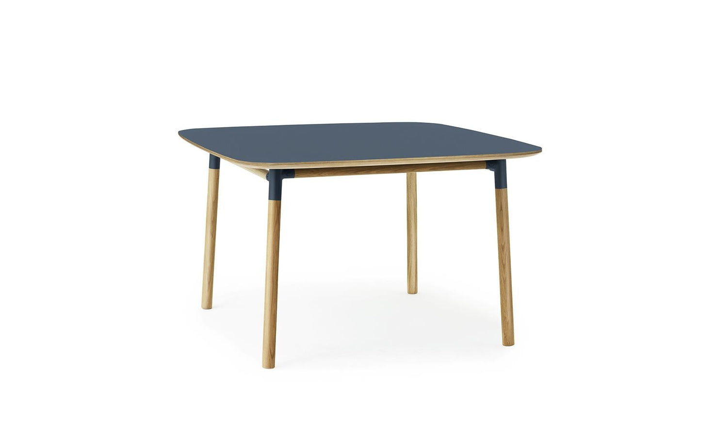 Form Table 120 x 120 cm