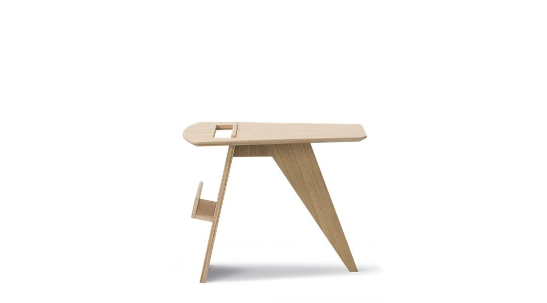 Model 6500 Magazine Table