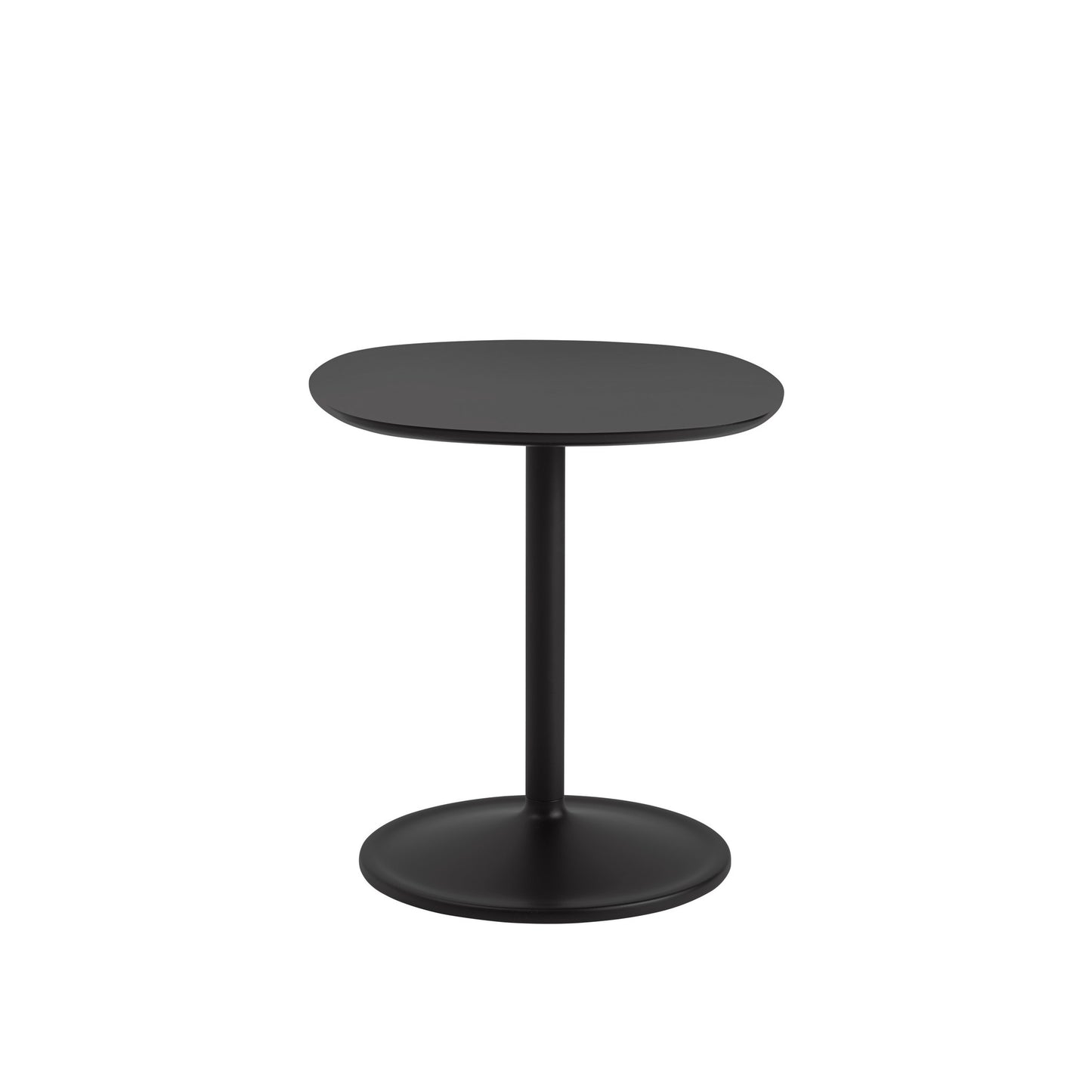 Soft Side Table / 17.7 X 17.7 H: 18.9"