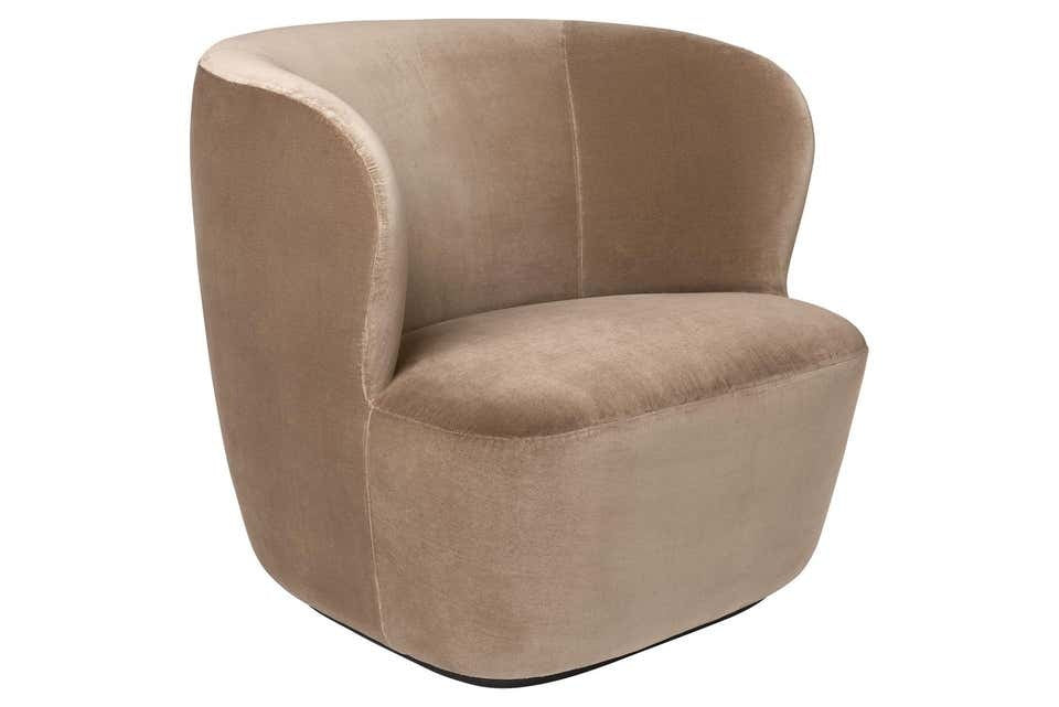 Stay Lounge Chair - Fully Upholstered, Small, Black base