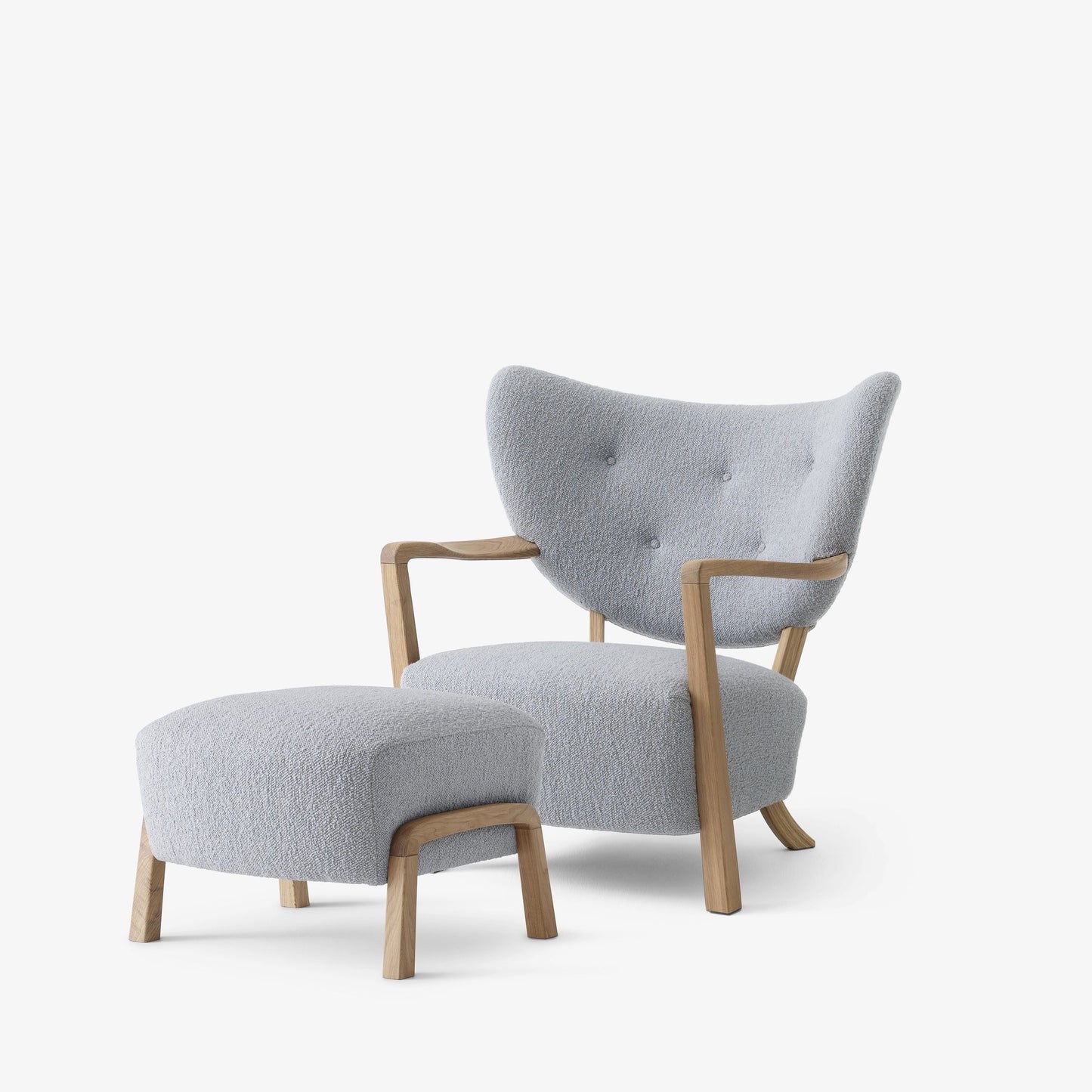 Wulff ATD2 Lounge Chair and Pouf