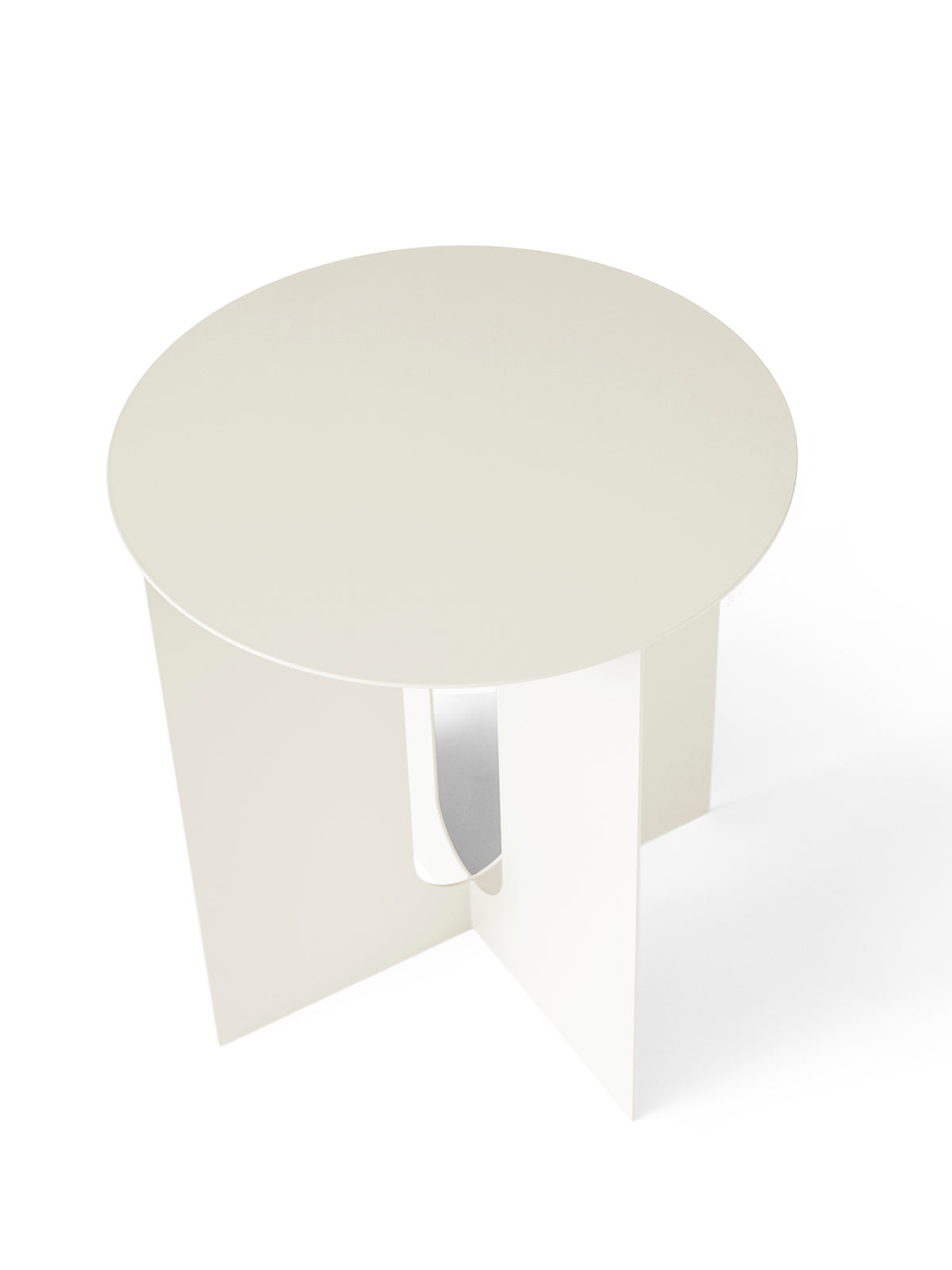 Androgyne Table-Side, 16.5in.