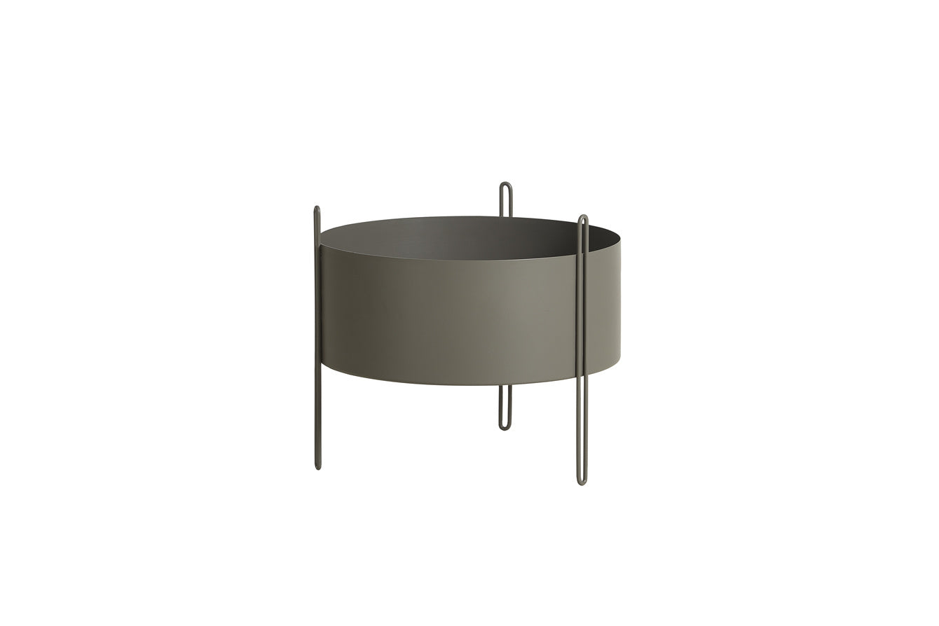 Pidestall planter