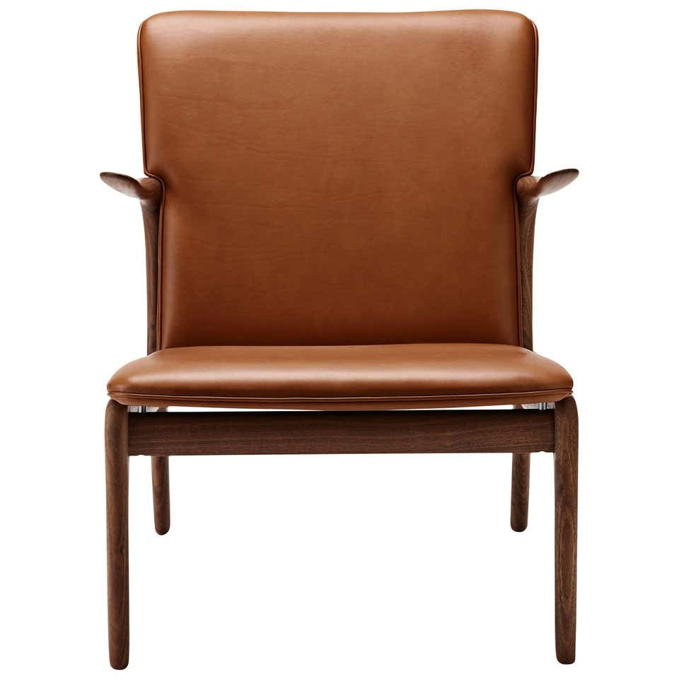 OW124 - Beak Chair Walnut