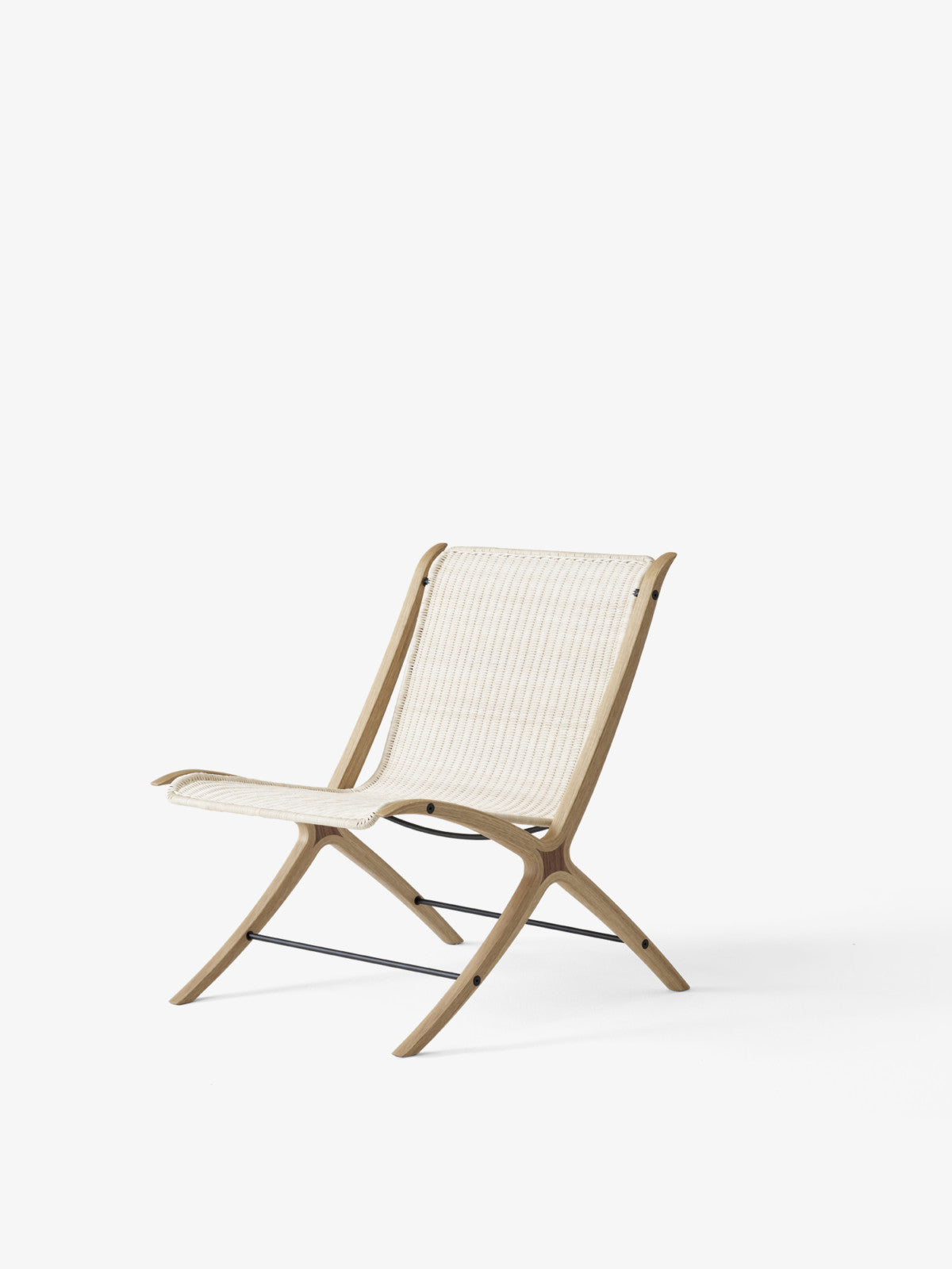 X Lounge Chair, HM10
