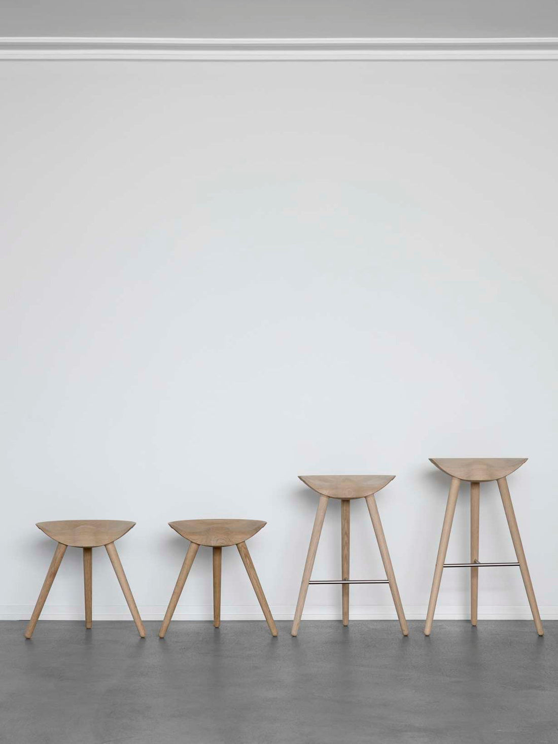ML42 Stool, Dining Height