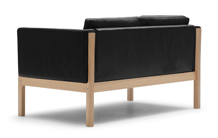 CH 162 Sofa Oak