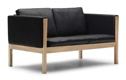 CH 162 Sofa Oak