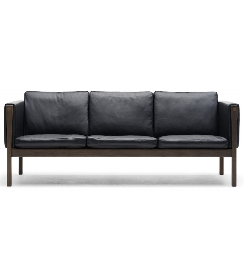 CH 163 Sofa Walnut