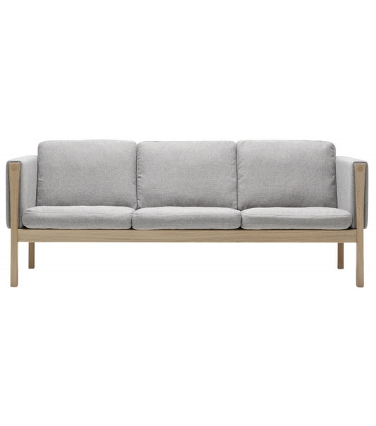 CH 163 Sofa Oak