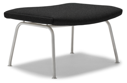 CH446 Footstool