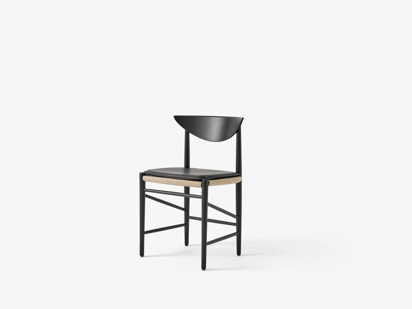 HM3 Drawn Chair