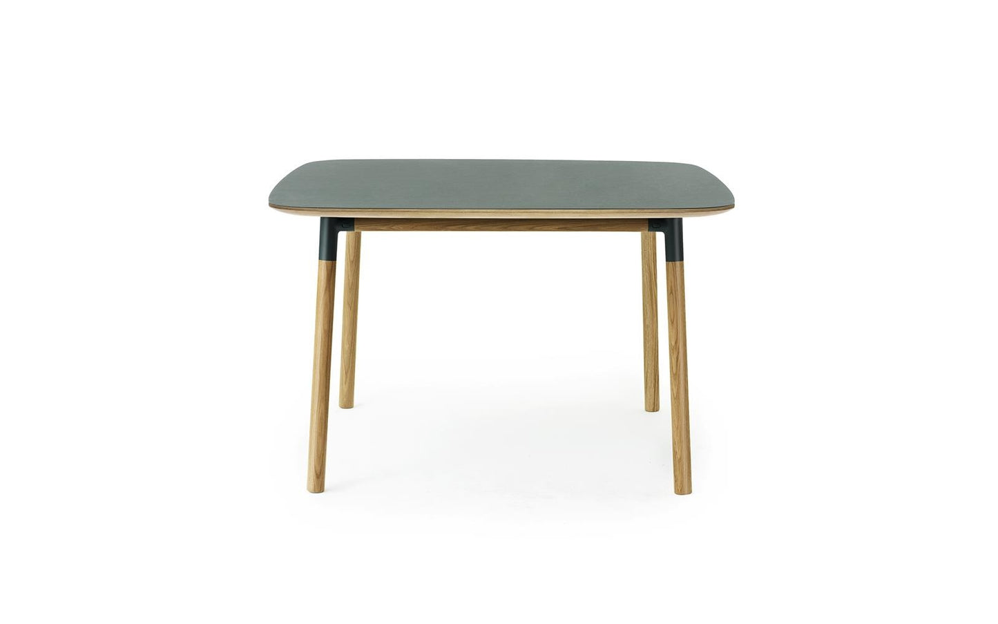 Form Table 120 x 120 cm