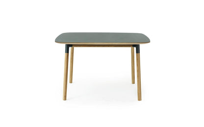 Form Table 120 x 120 cm
