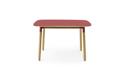 Form Table 120 x 120 cm