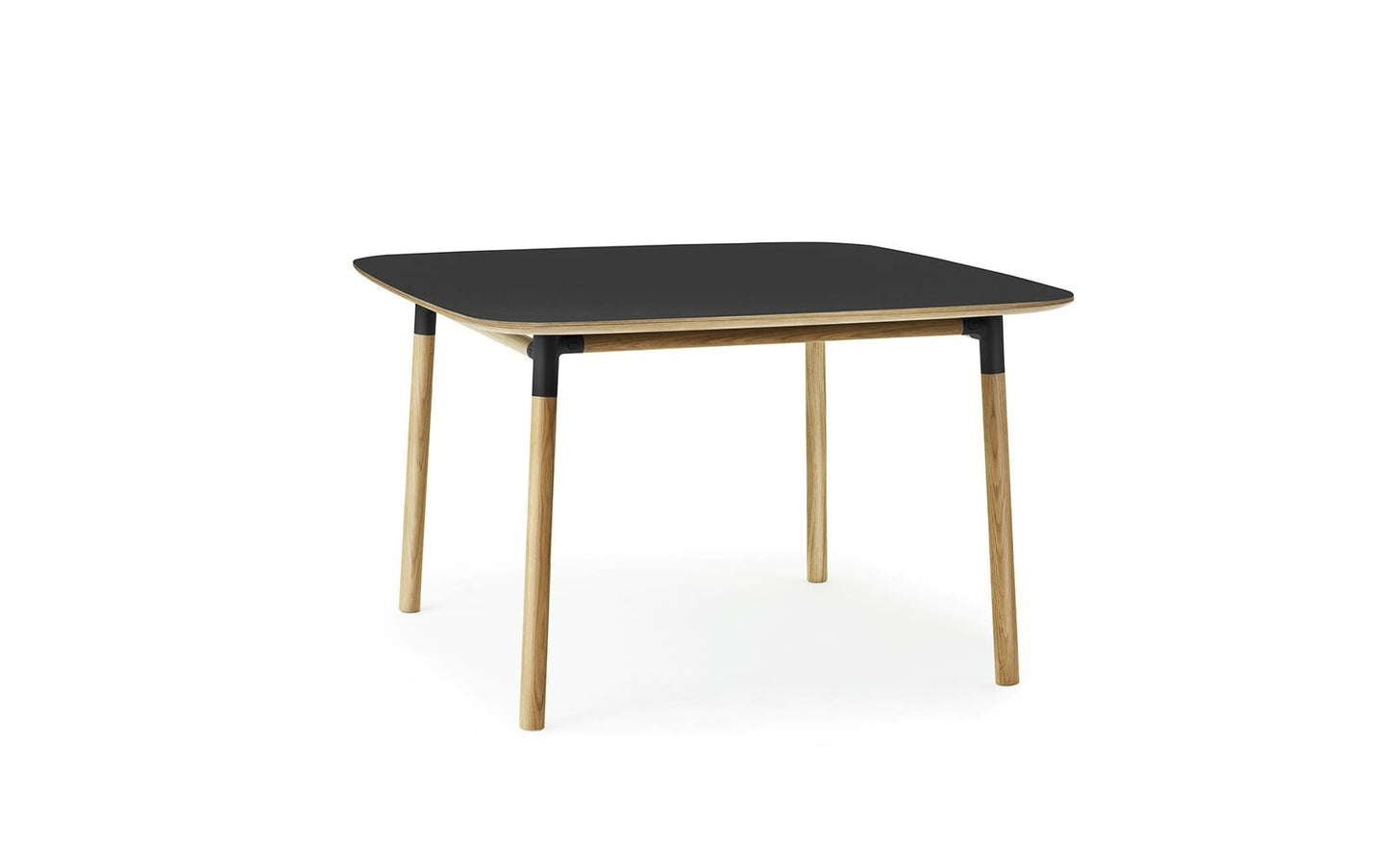 Form Table 120 x 120 cm