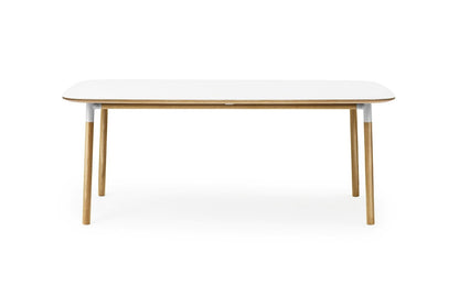 Form Table 95 x 200 cm