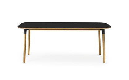 Form Table 95 x 200 cm