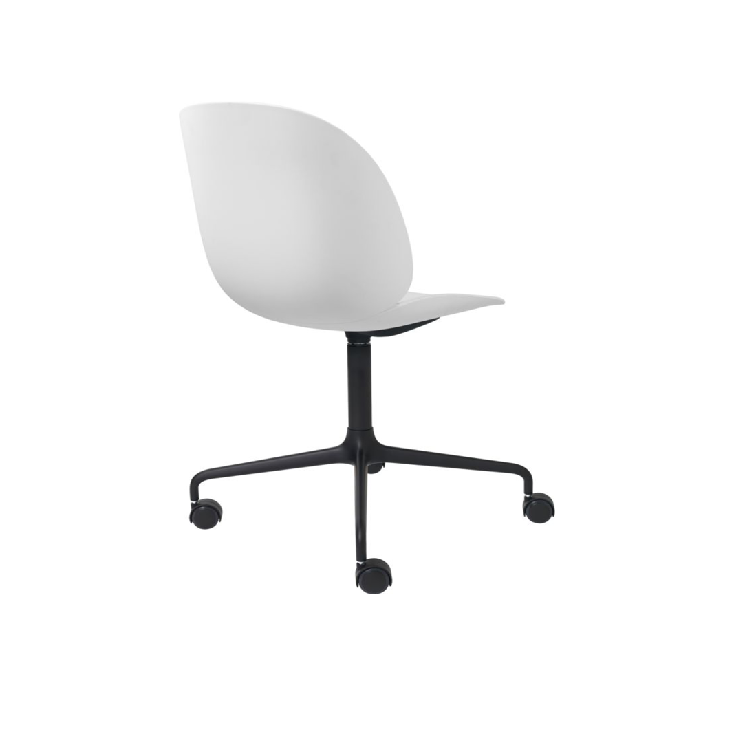 Beetle Meeting Chair - Un-Upholstered, 4-star w. castors, Black Matte Base