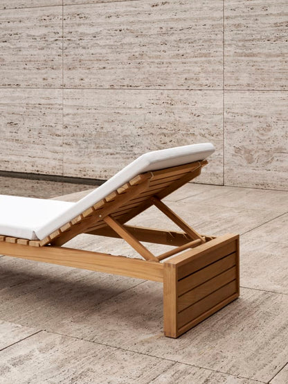 BK14 | Sunbed