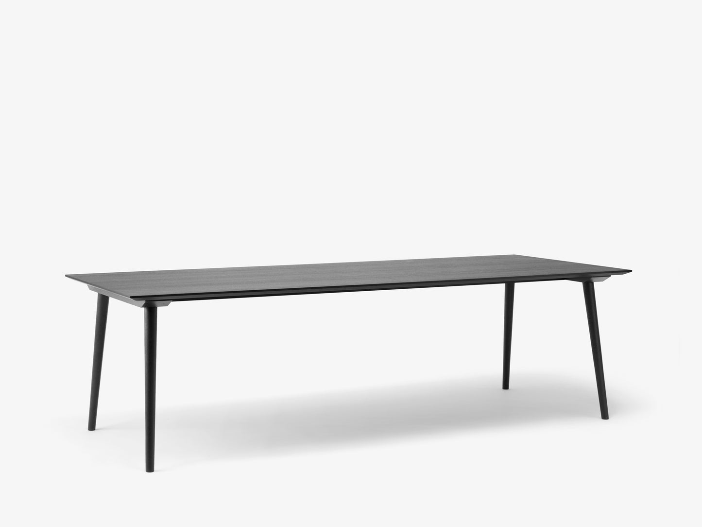 In Between Table SK6