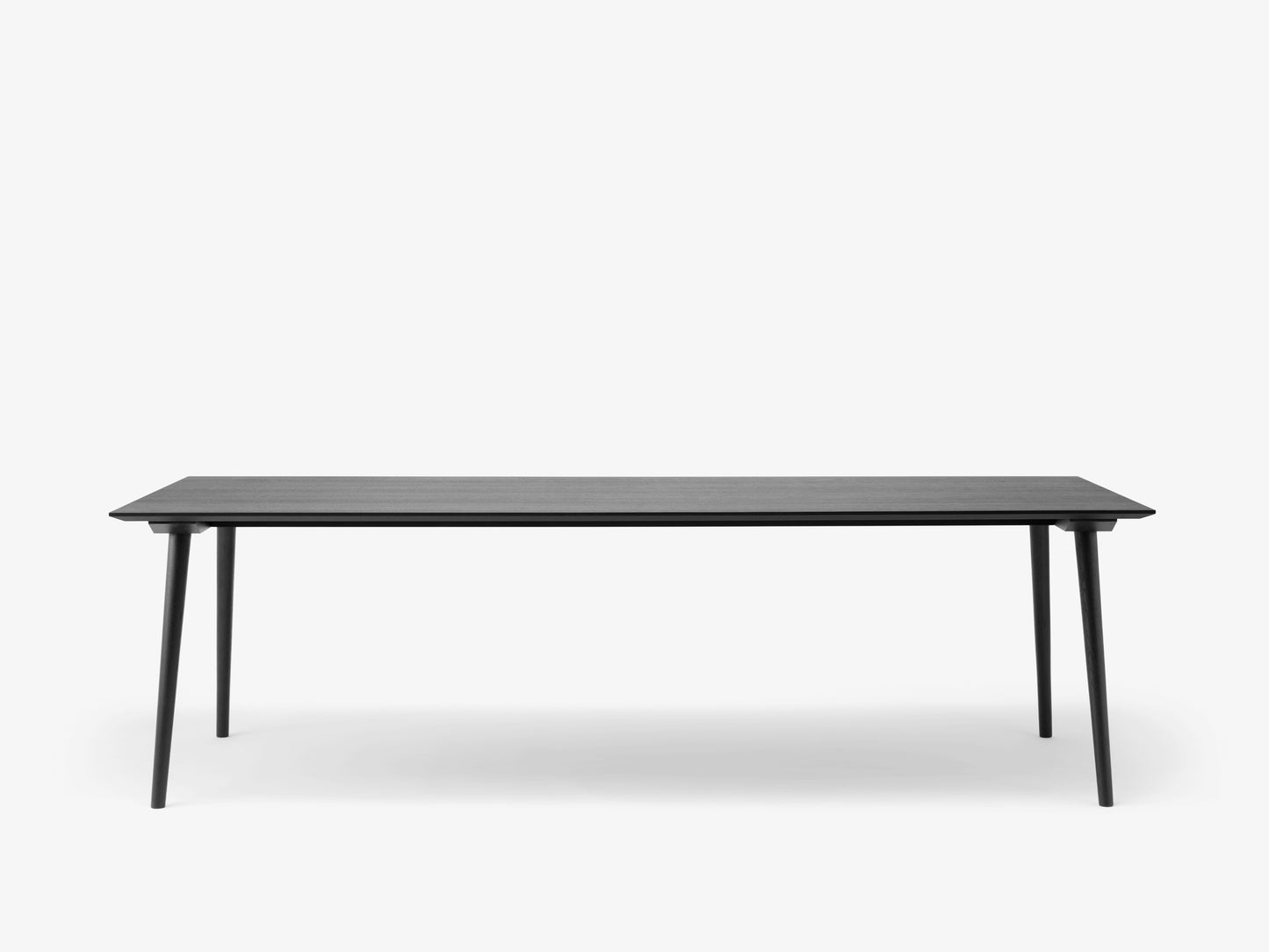In Between Table SK6
