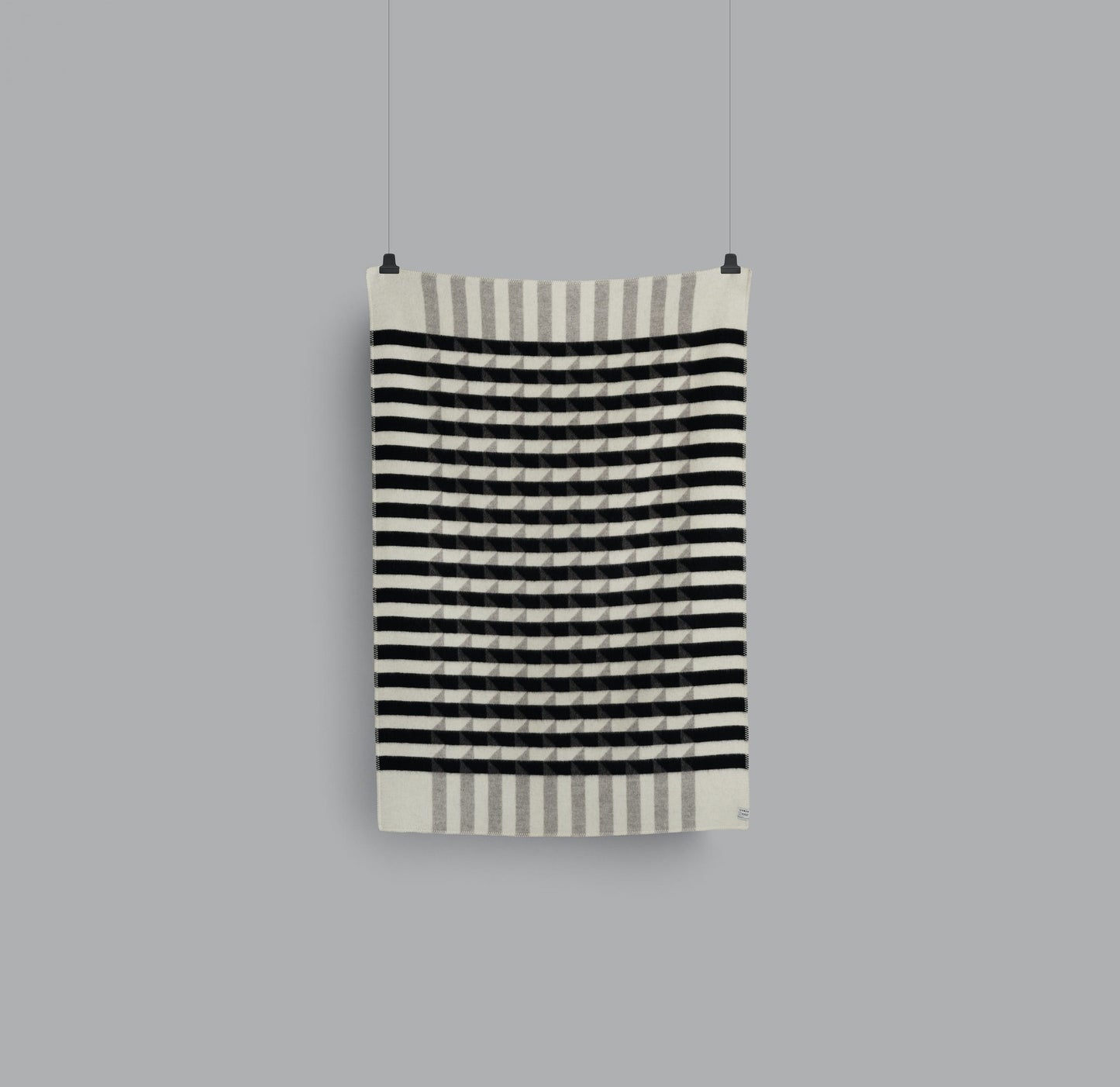 Kvam Throw