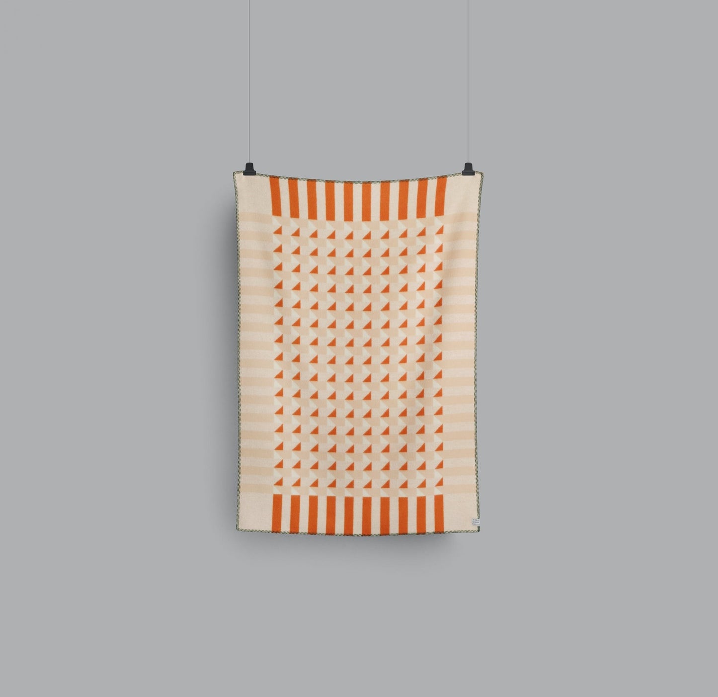 Kvam Throw