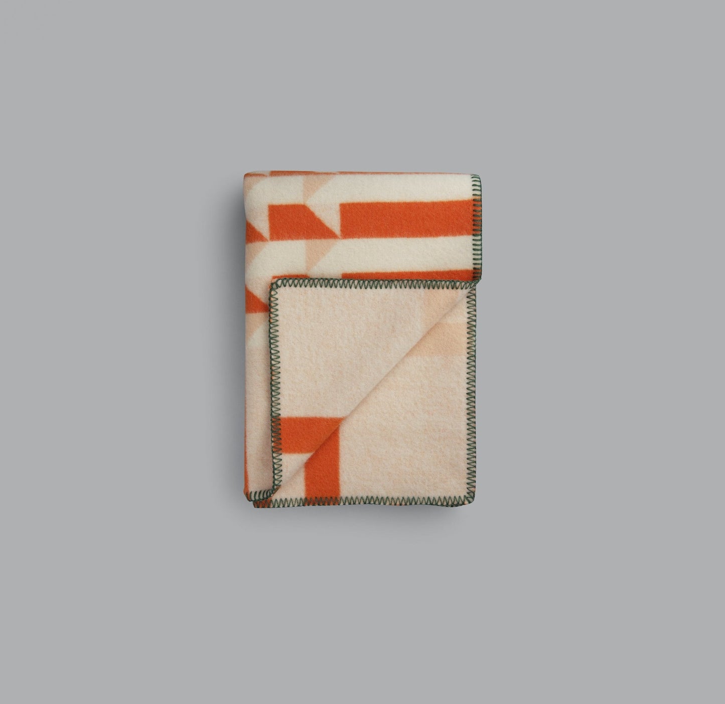 Kvam Throw