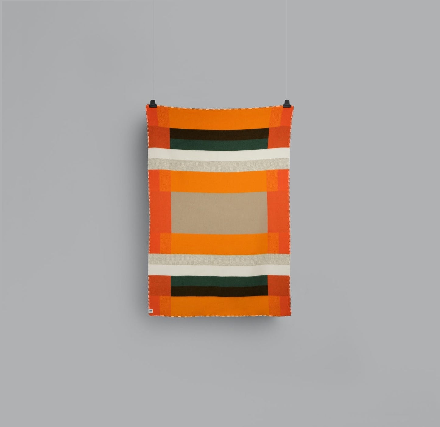Mikkel Throw