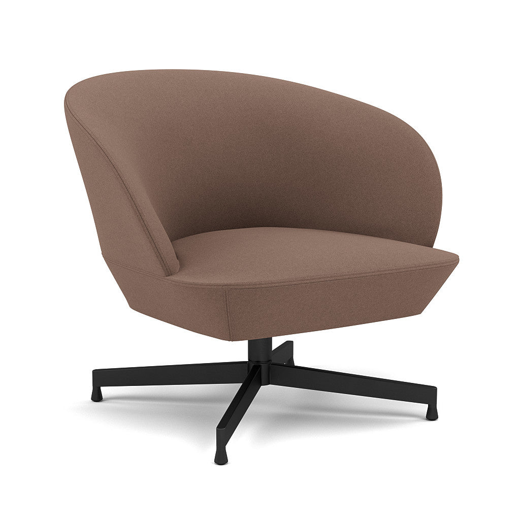 Oslo Lounge Chair / Swivel Base