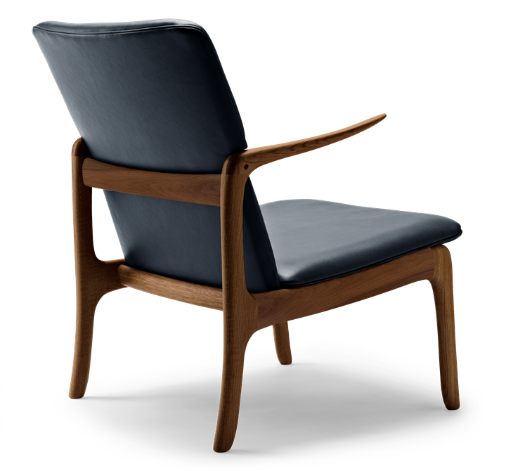 OW124 - Beak Chair Walnut