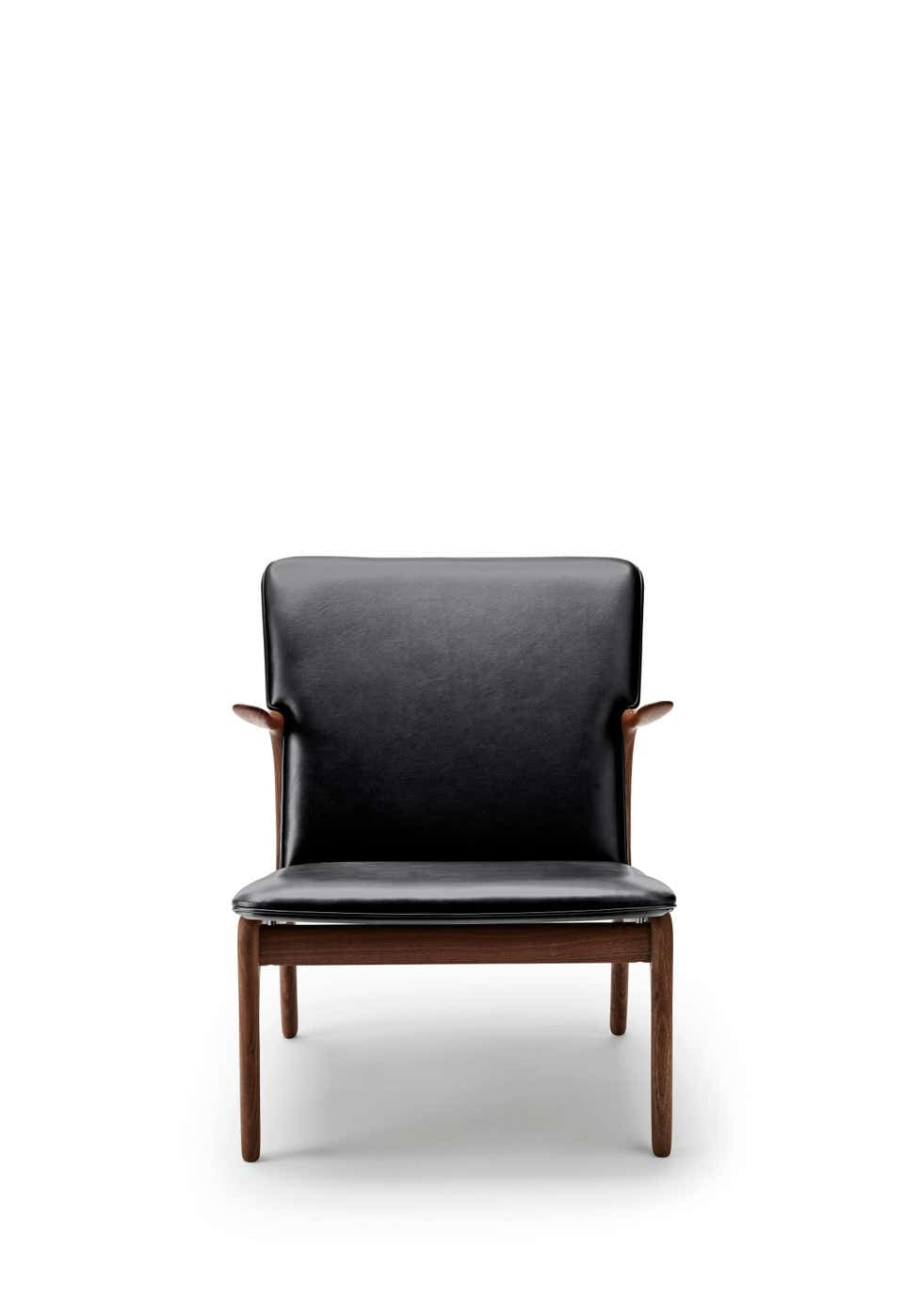 OW124 - Beak Chair Walnut