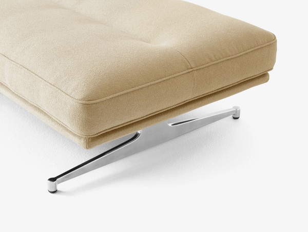Inland AV32, Pouf