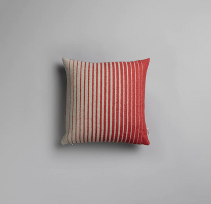 Asmund Gradient Pillow