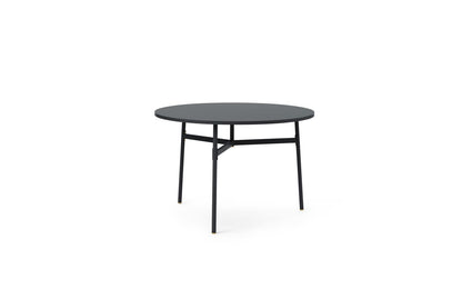 Union Table 110 x 74,5 cm.