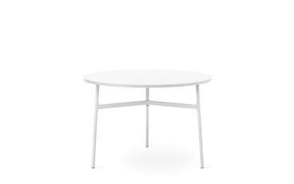 Union Table 110 x 74,5 cm.